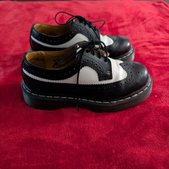Dr. Martens Black and White Wing Tips with Chunky Sole - Picture 1 of 4